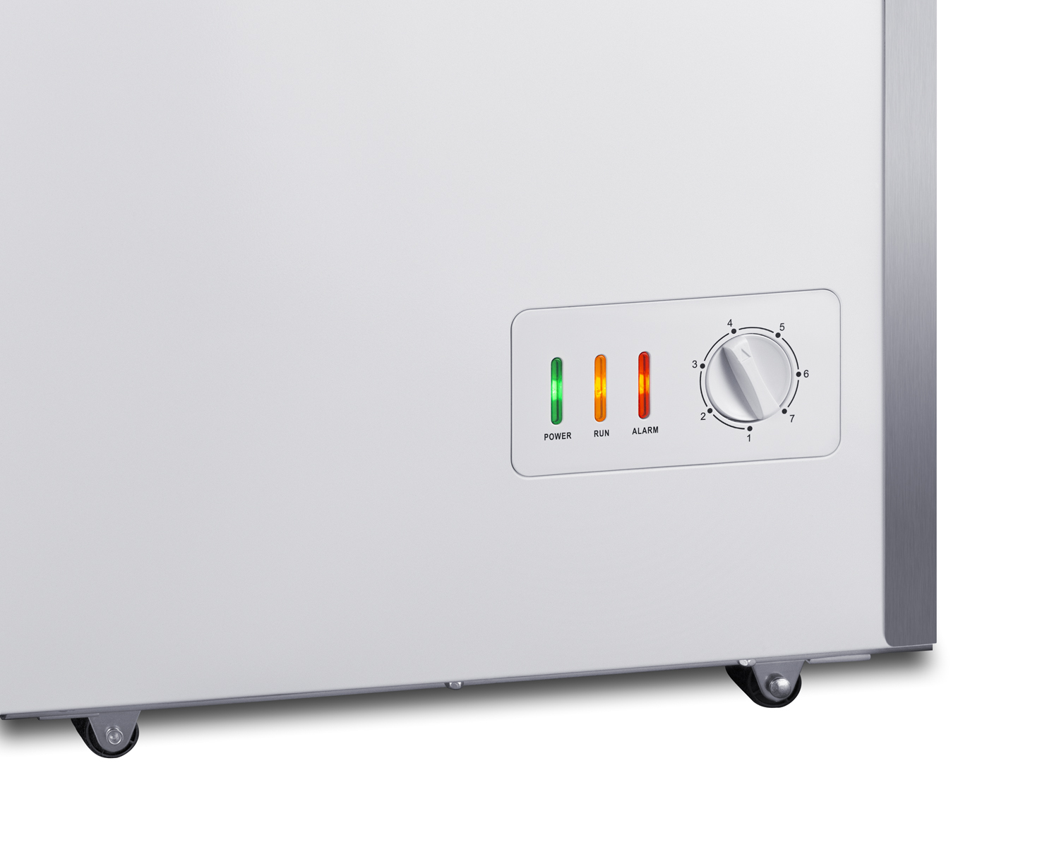 Commercially listed 17.2 cu.ft. manual defrost chest freezer in white with stainless steel corner guards and lock